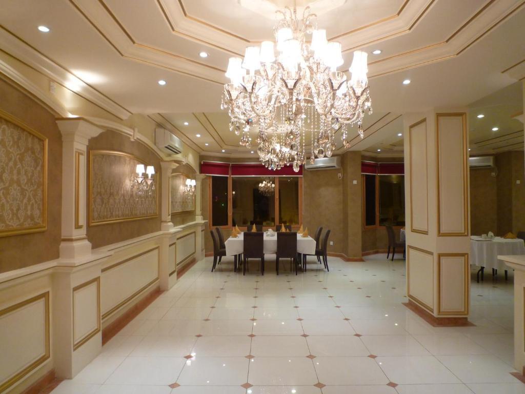 Al Borg Al Watheer Hotel Jizan Bagian luar foto