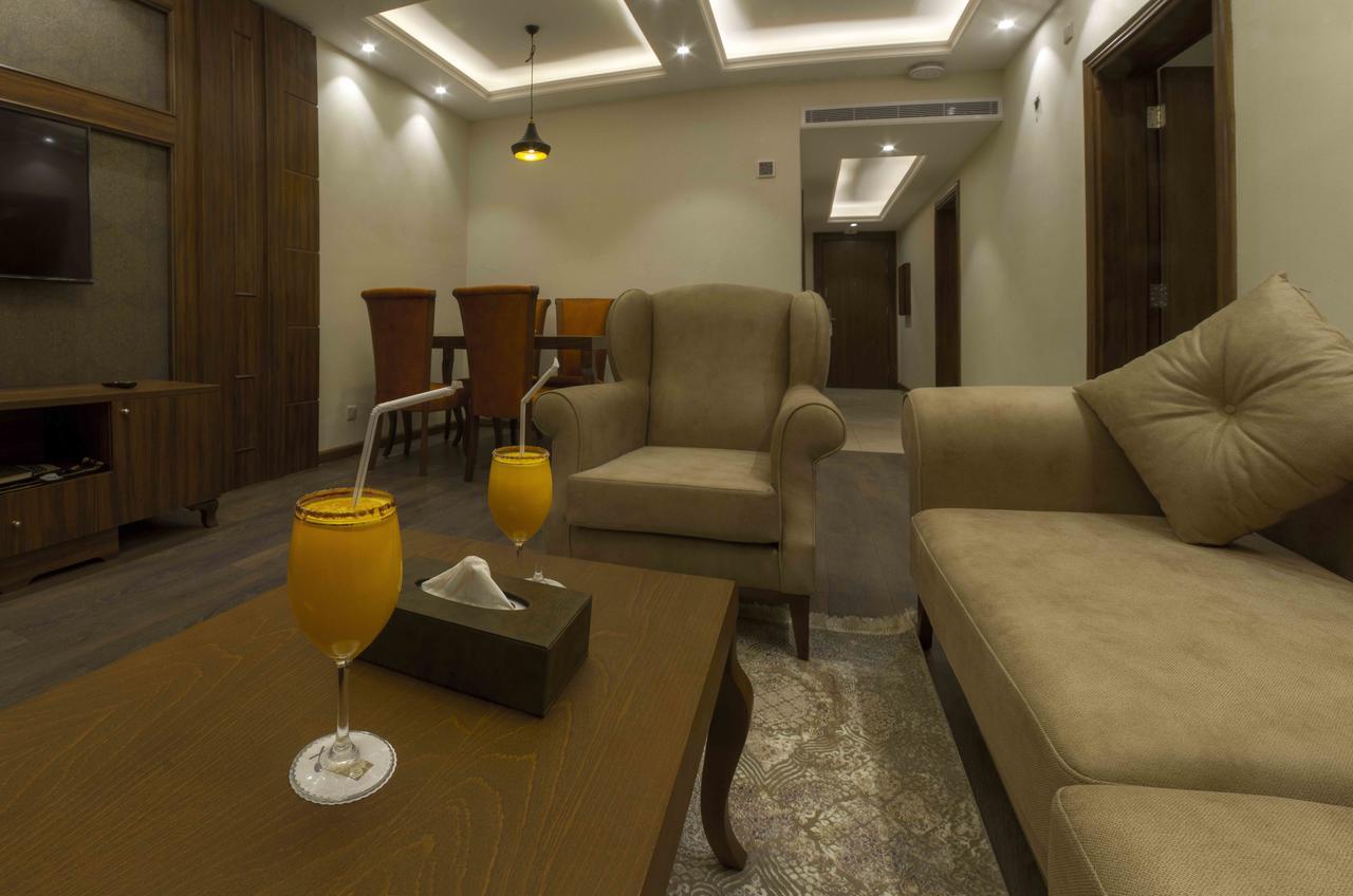 Al Borg Al Watheer Hotel Jizan Bagian luar foto