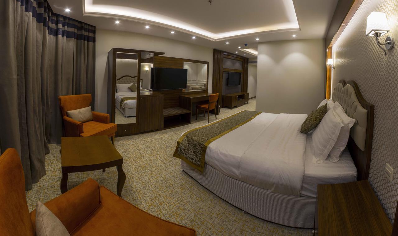 Al Borg Al Watheer Hotel Jizan Bagian luar foto